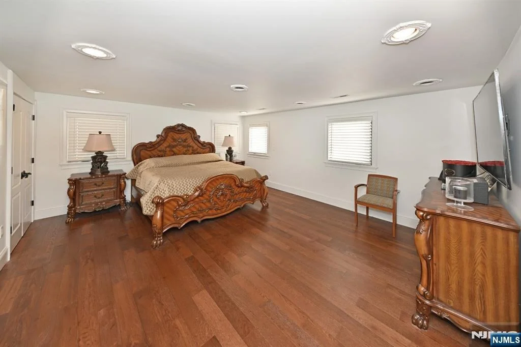 Photo of 12 Morningside