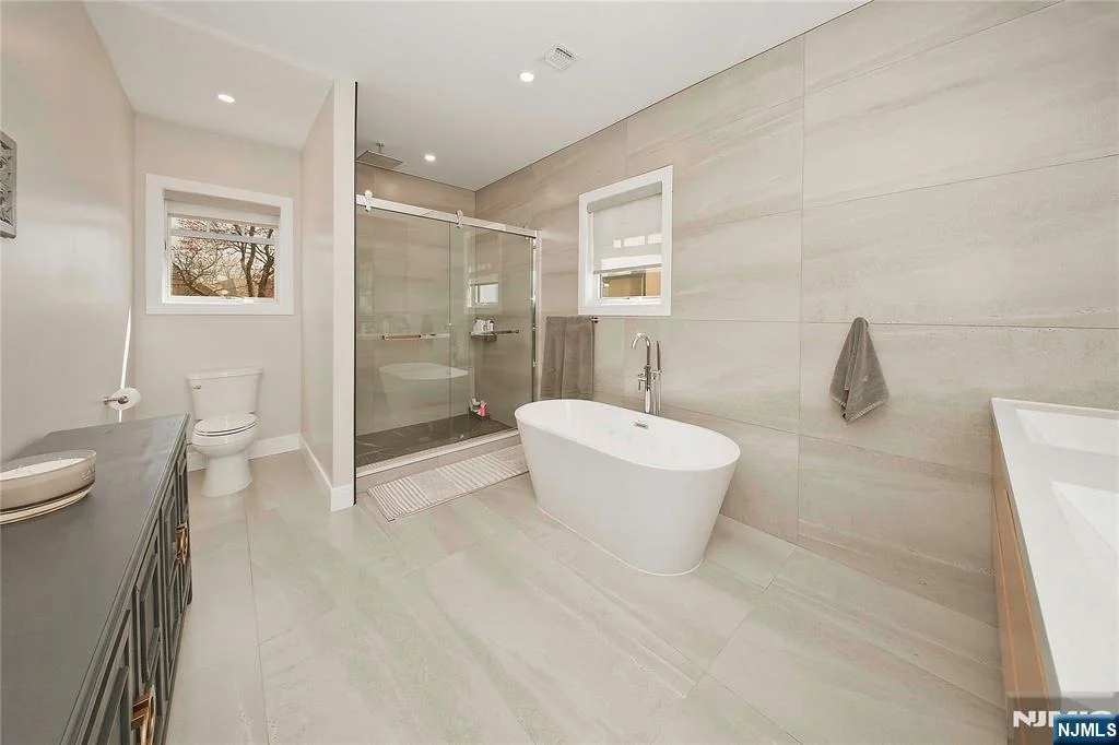 Photo of 66 Knollwood