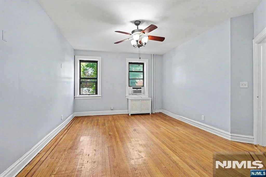 Photo of 303 Hamilton
