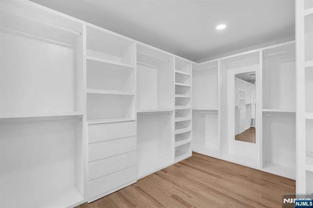 Photo of 515 Salem