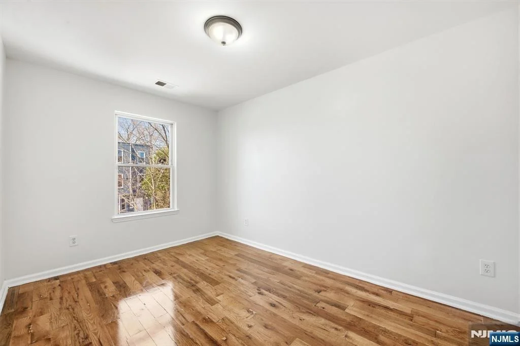 Photo of 424 15th