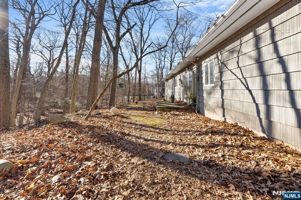 Photo of 20 Hidden Glen