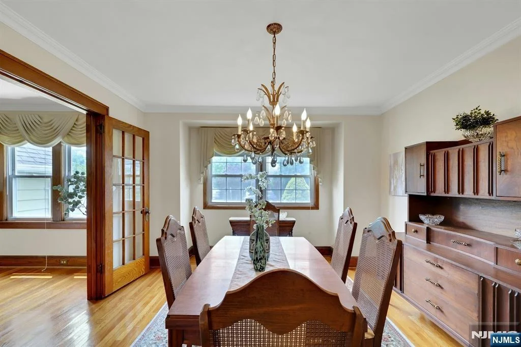 Photo of 224 Euclid