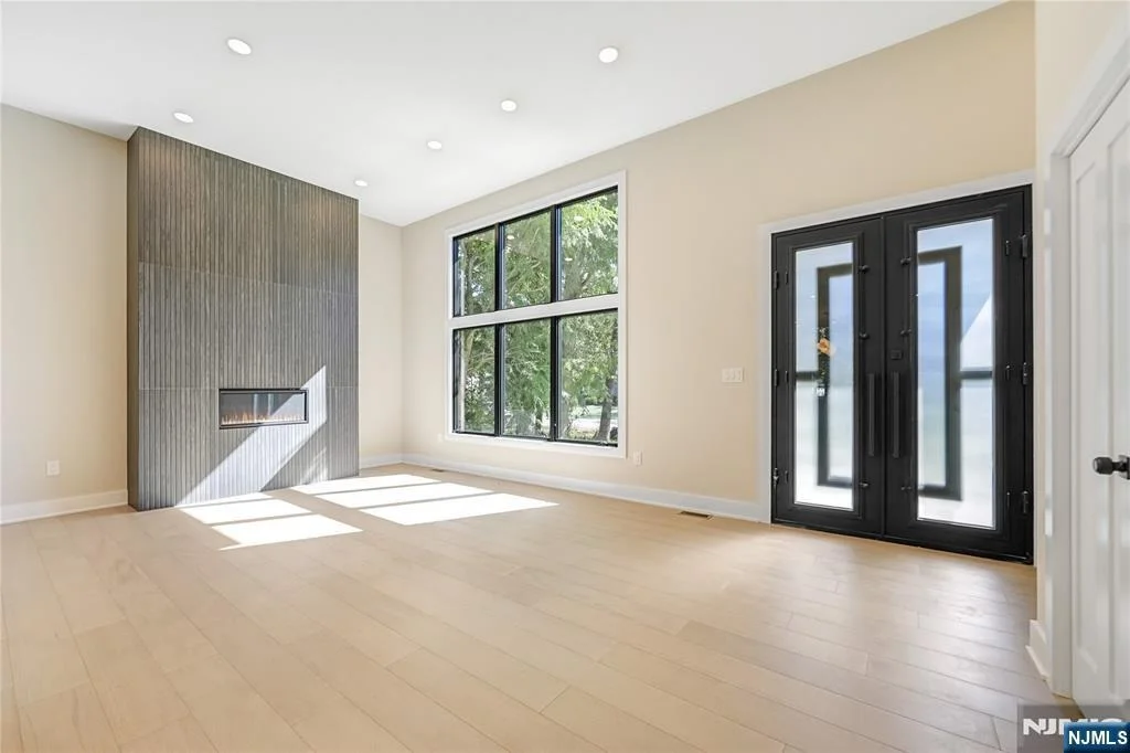 Photo of 314 Meadowbrook