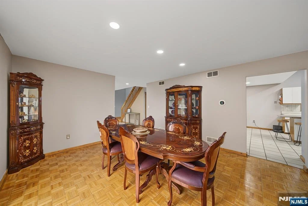 Photo of 4 Skytop