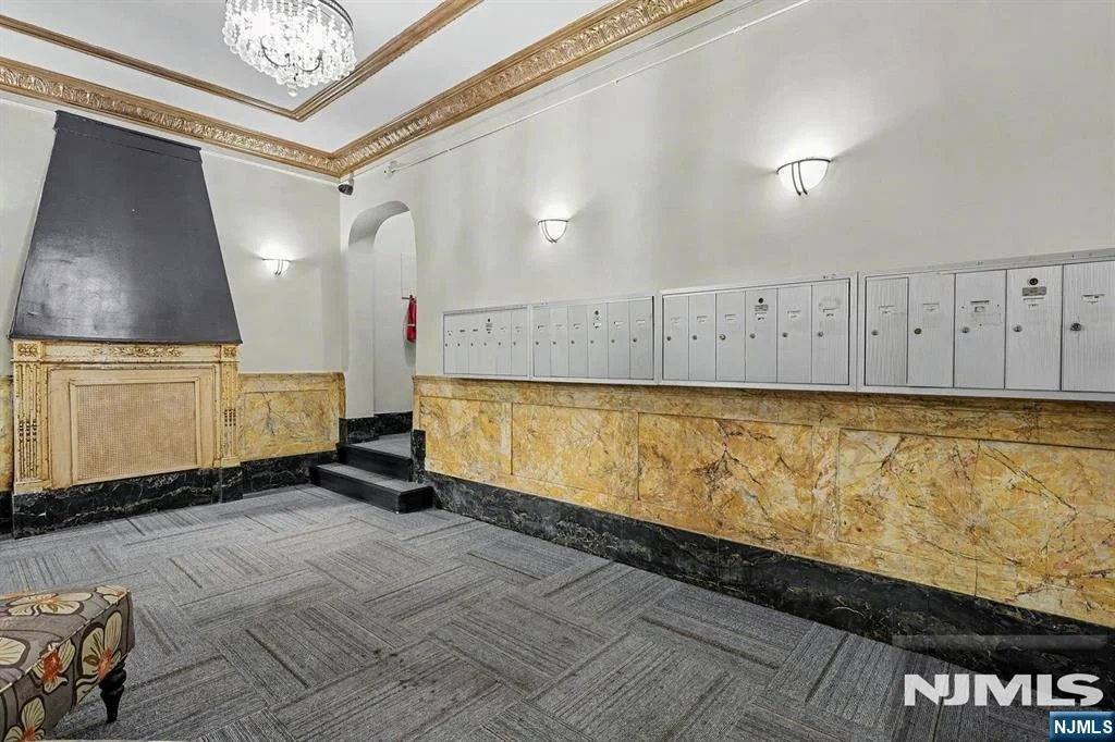 Photo of 303 Hamilton