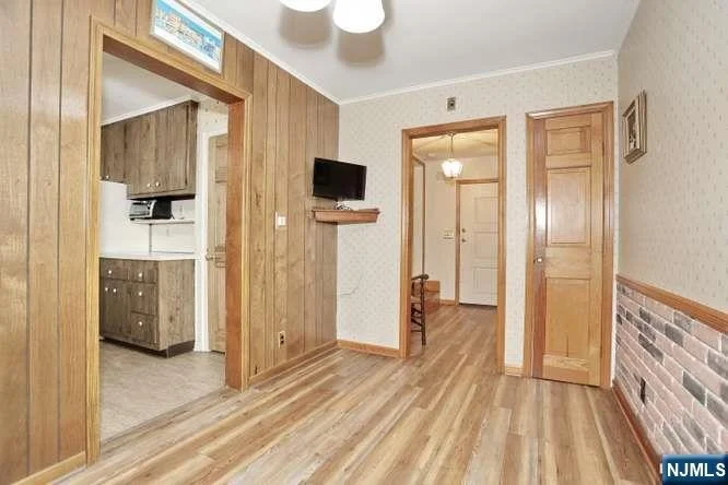 Photo of 405 Terhune