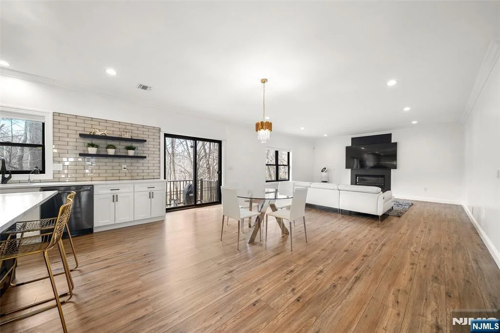 Photo of 129 Rivervale