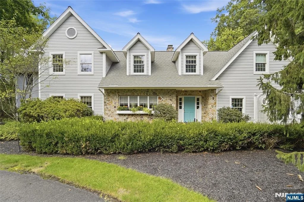 Photo of 580 Brookside