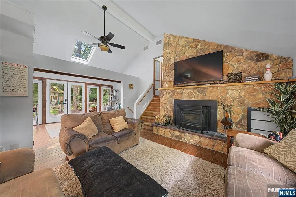 Photo of 451 W Brook
