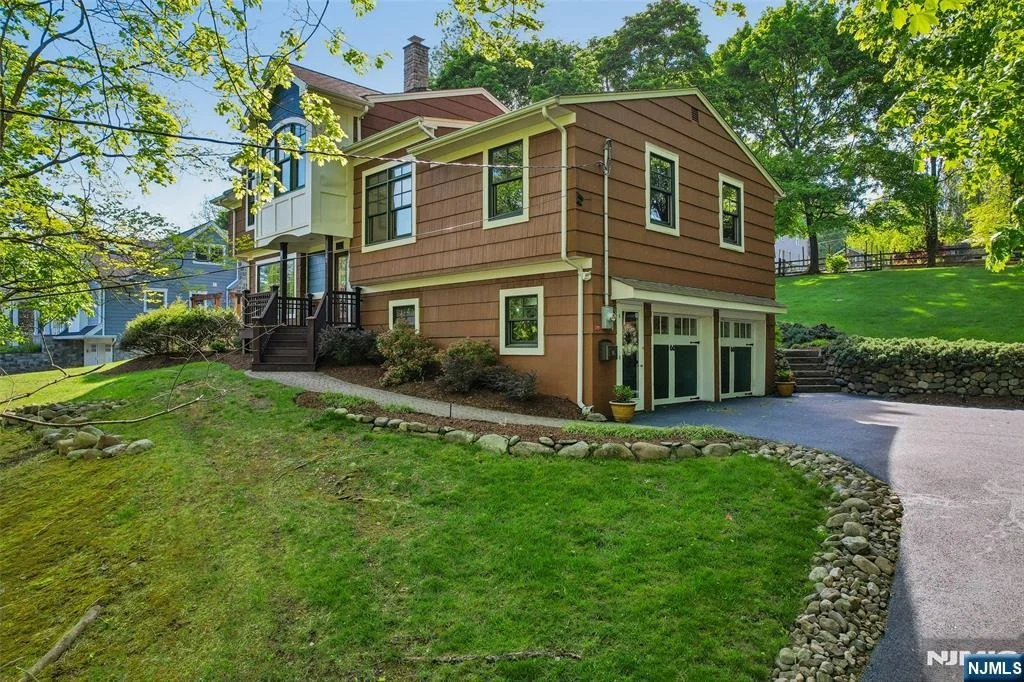Photo of 95 Knollton