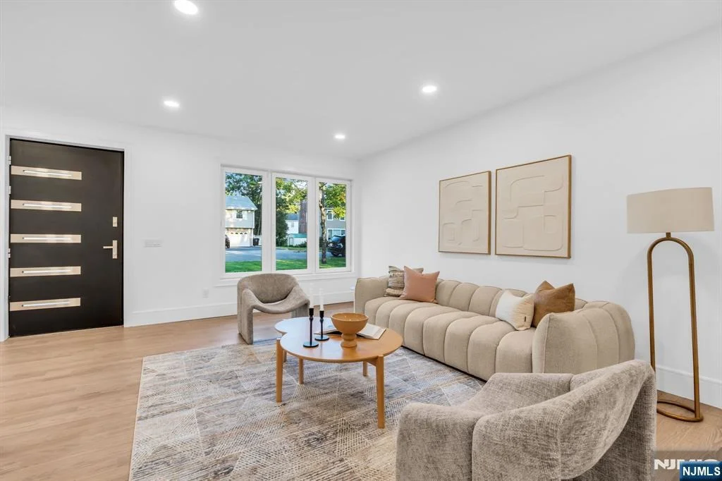 Photo of 515 Salem