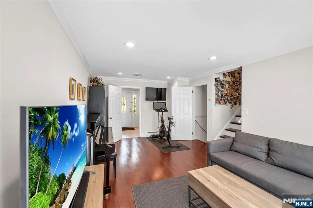 Photo of 364 Knickerbocker