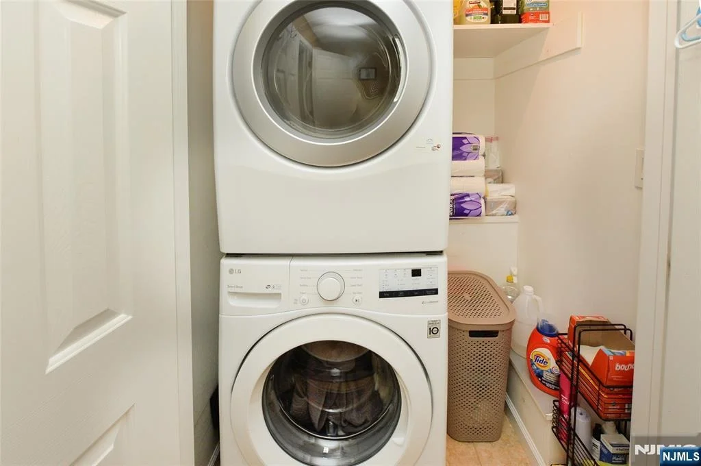 Photo of 120 Corabelle
