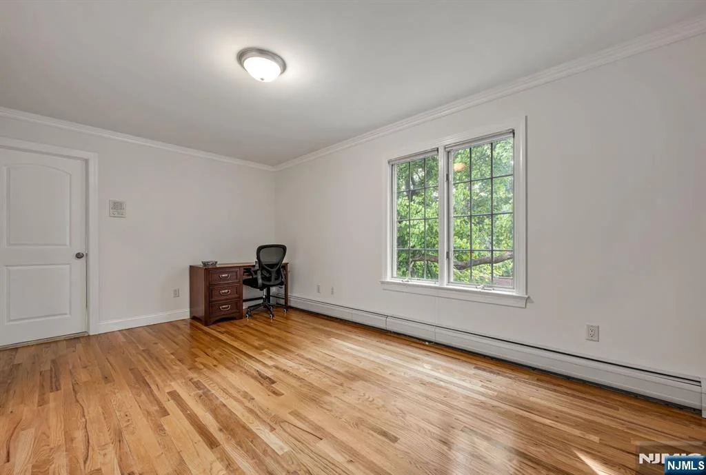 Photo of 19 Walker