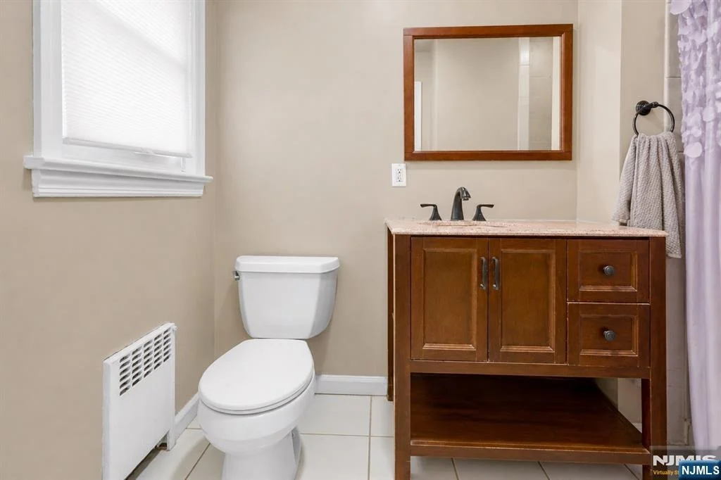Photo of 99 Oneida