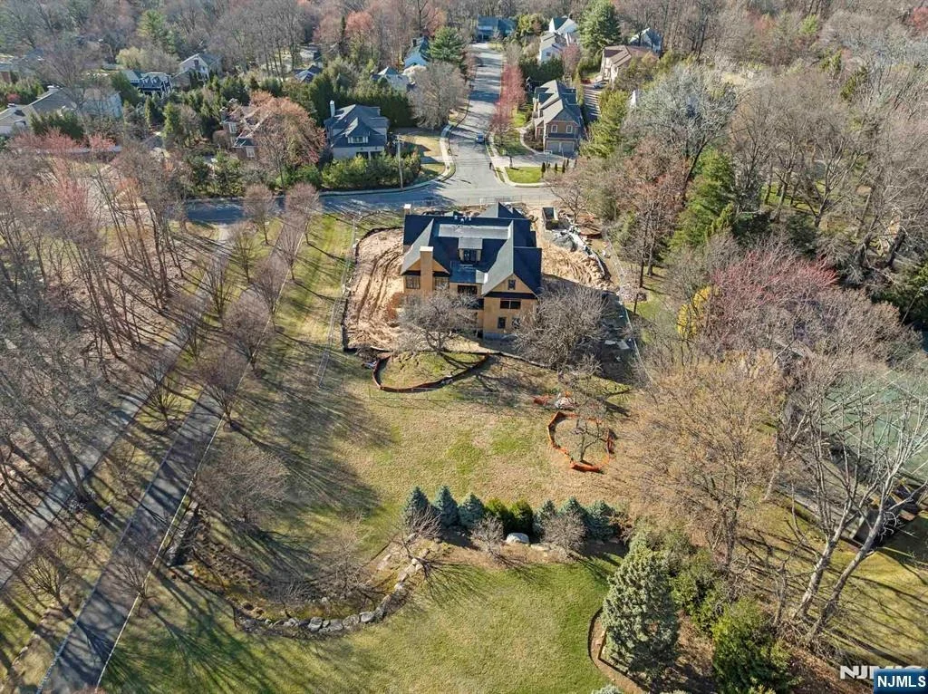 Photo of 379 Anderson