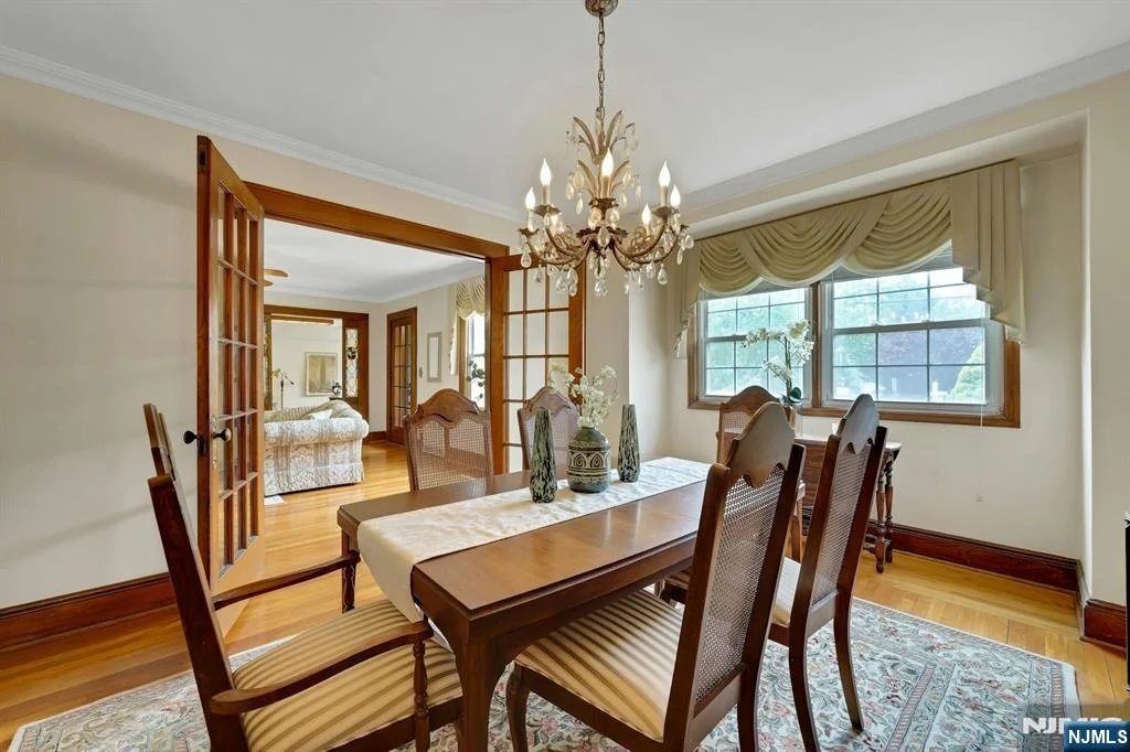 Photo of 224 Euclid