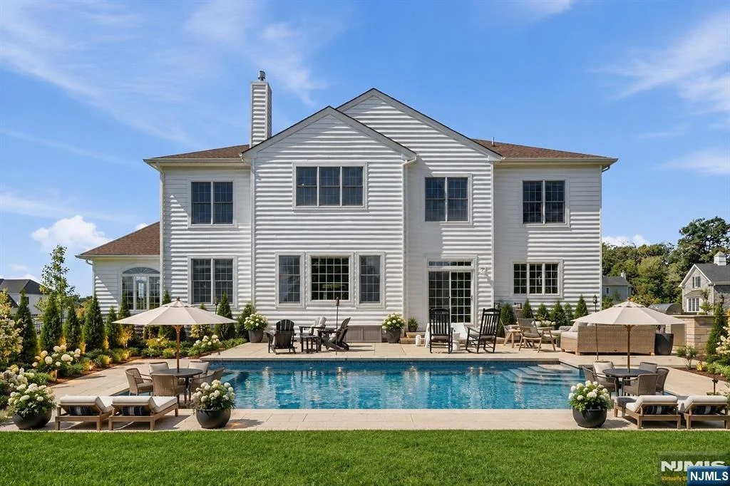 Photo of 73 Woodmere