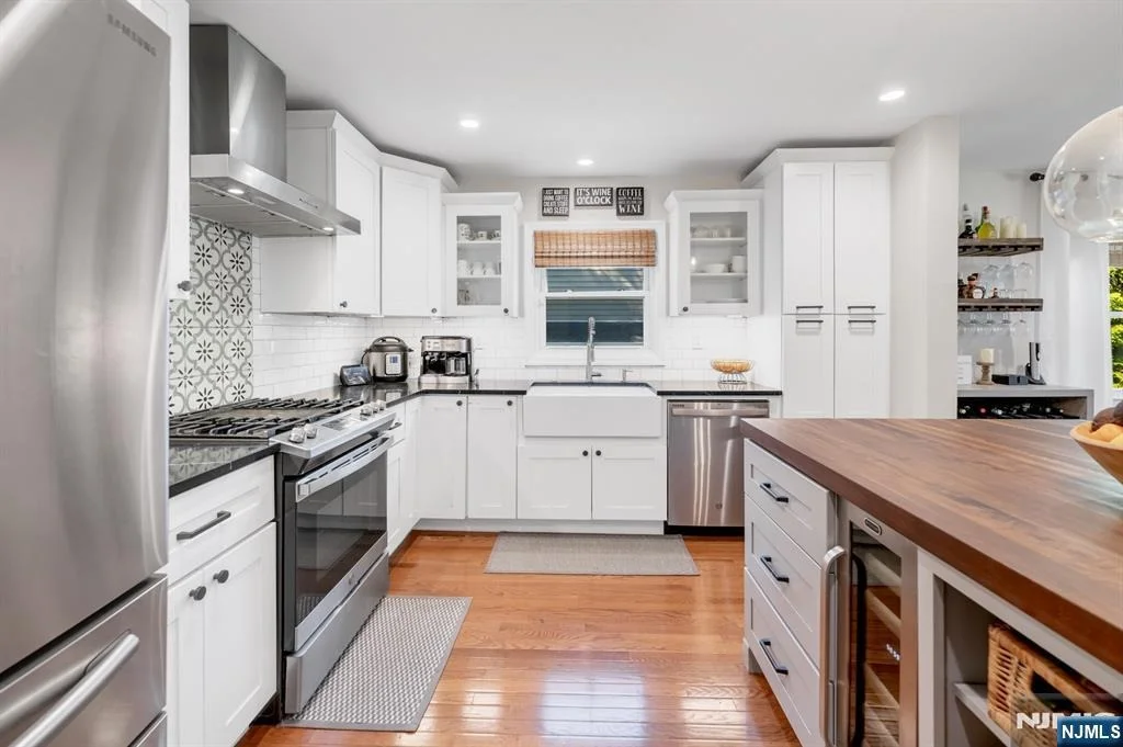 Photo of 433 Piermont