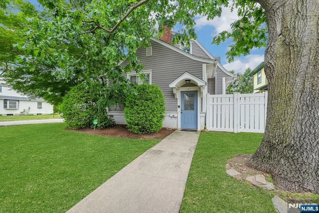 Photo of 1 Buena Vista