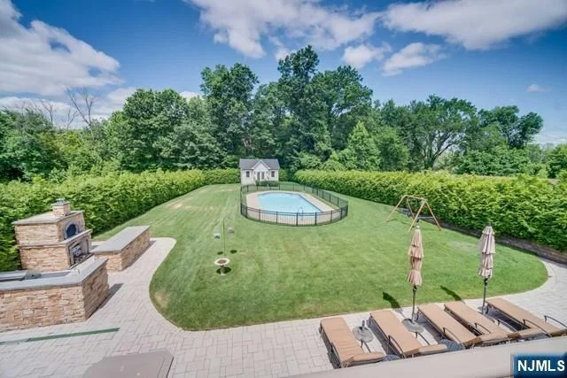 Photo of 63 Grandview