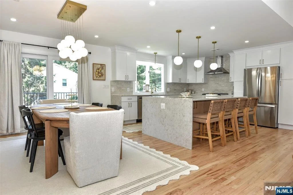 Photo of 75 Demarest