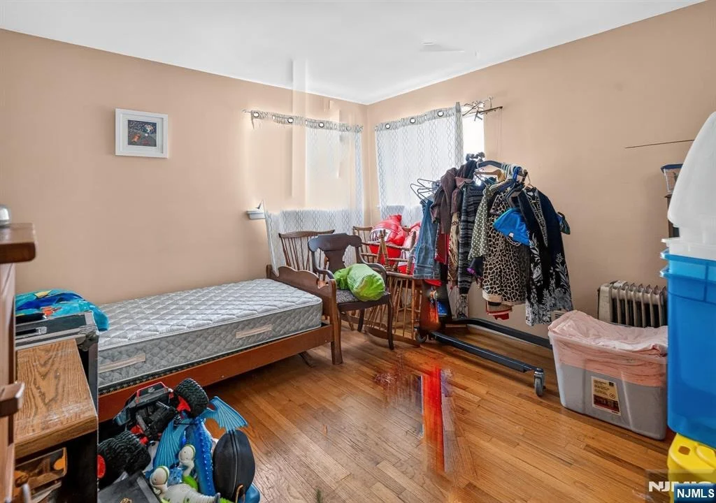 Photo of 214 Berdan