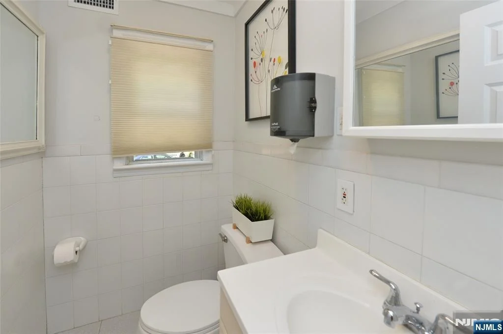 Photo of 24 Farview