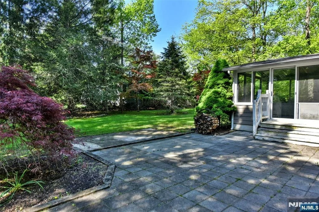 Photo of 255 Park