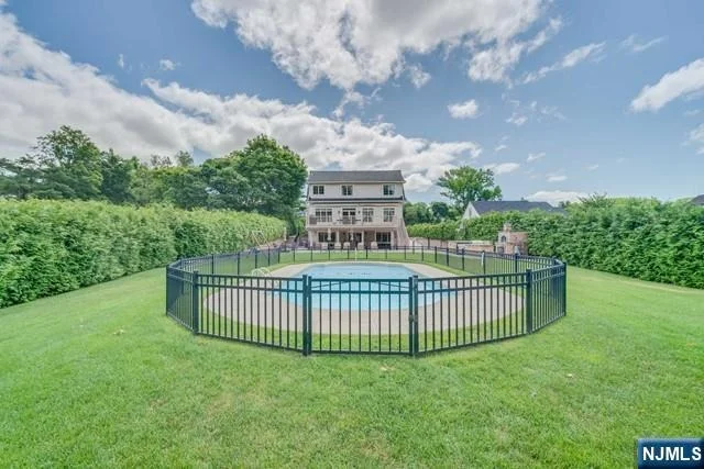 Photo of 63 Grandview