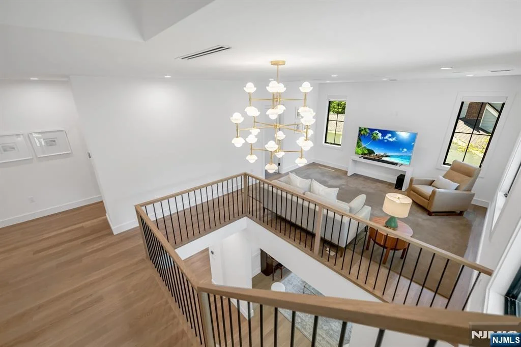Photo of 357 Pleasant