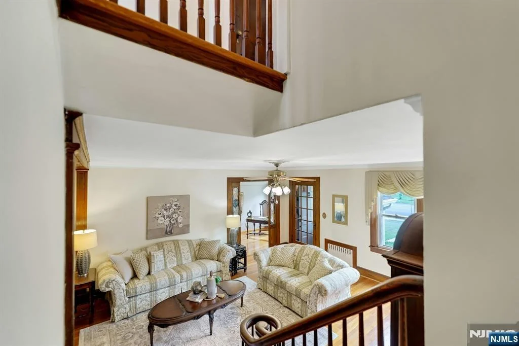 Photo of 224 Euclid