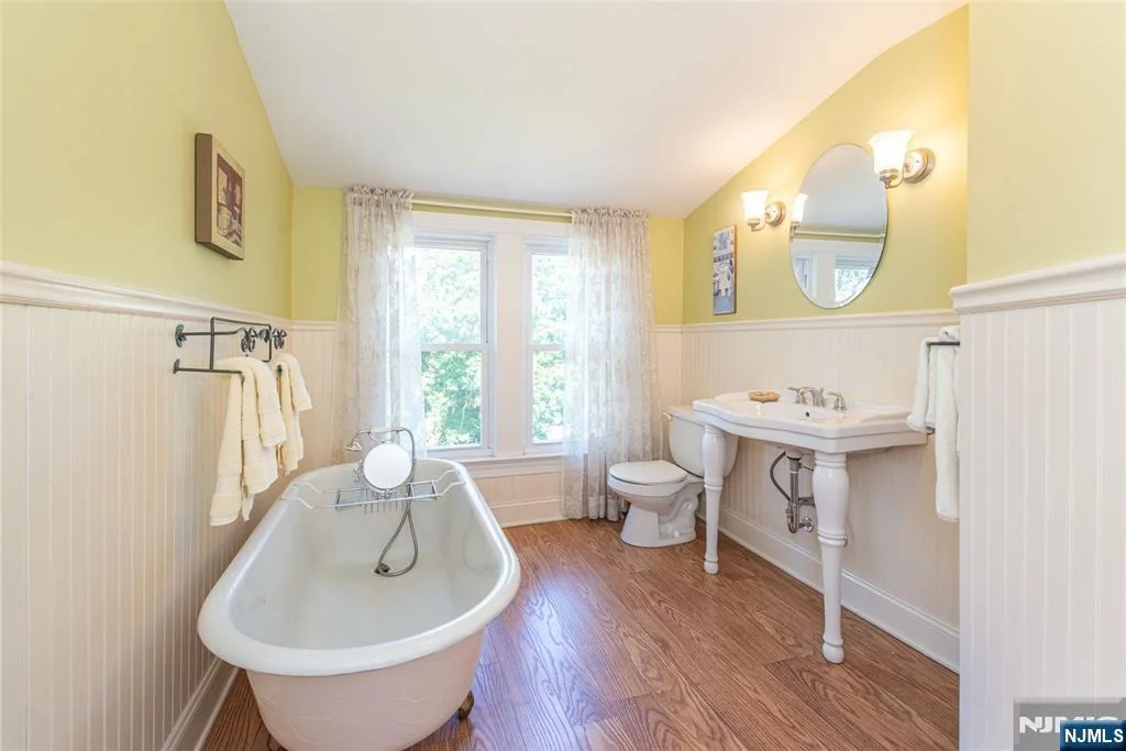 Photo of 11 Hillcrest