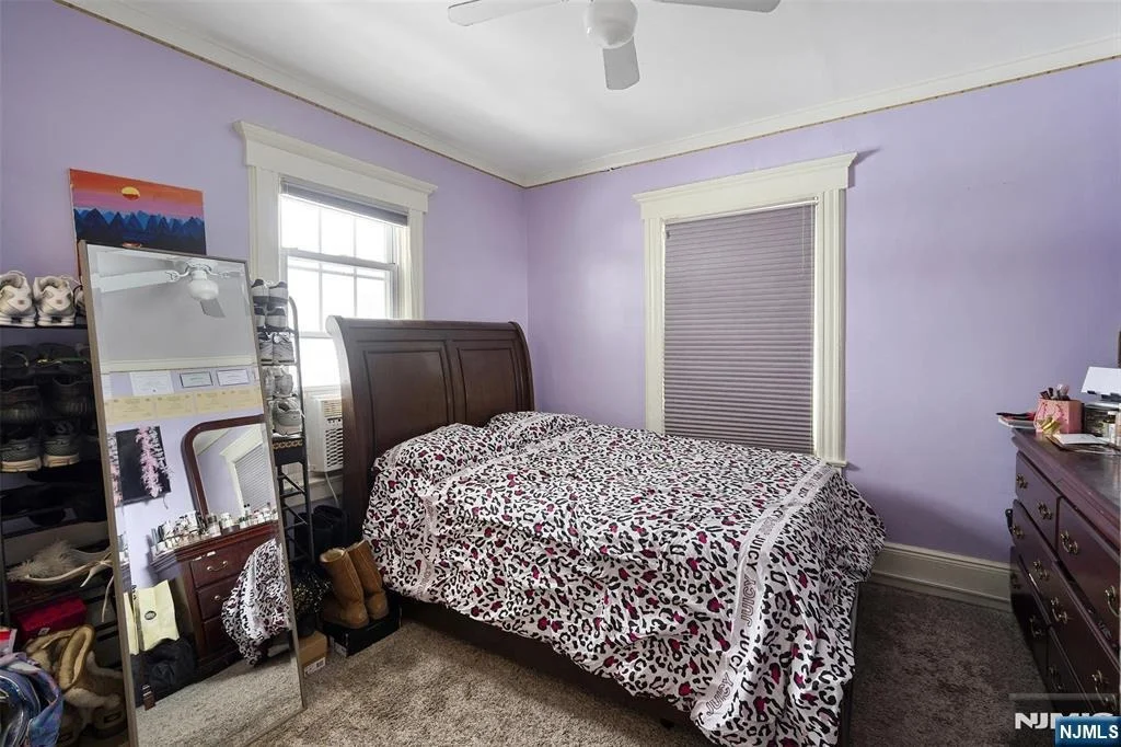 Photo of 75 Pine