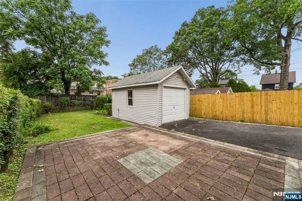 Photo of 23 Princeton