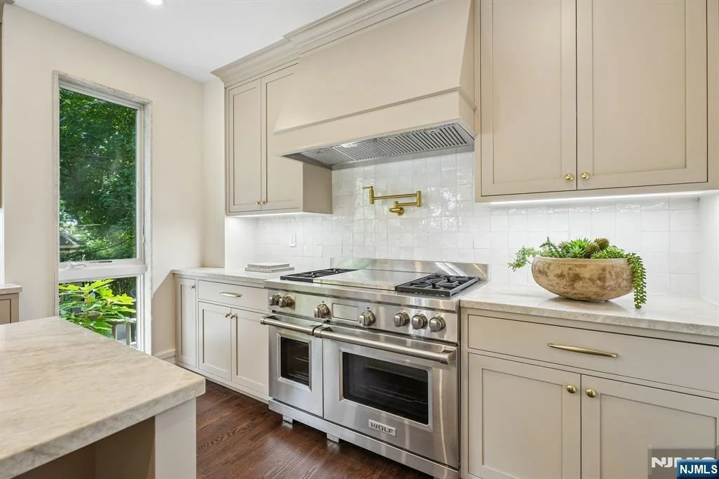 Photo of 150 Gordonhurst