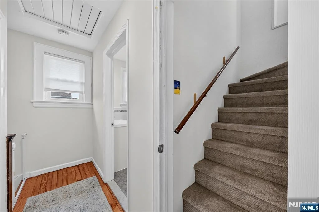 Photo of 129 Demarest
