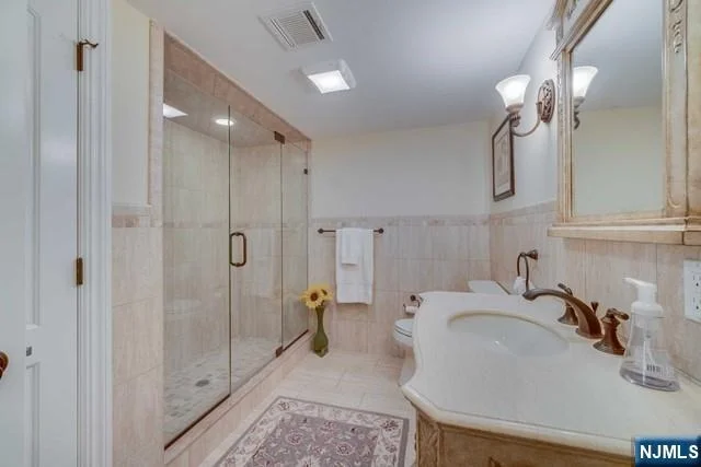 Photo of 63 Grandview