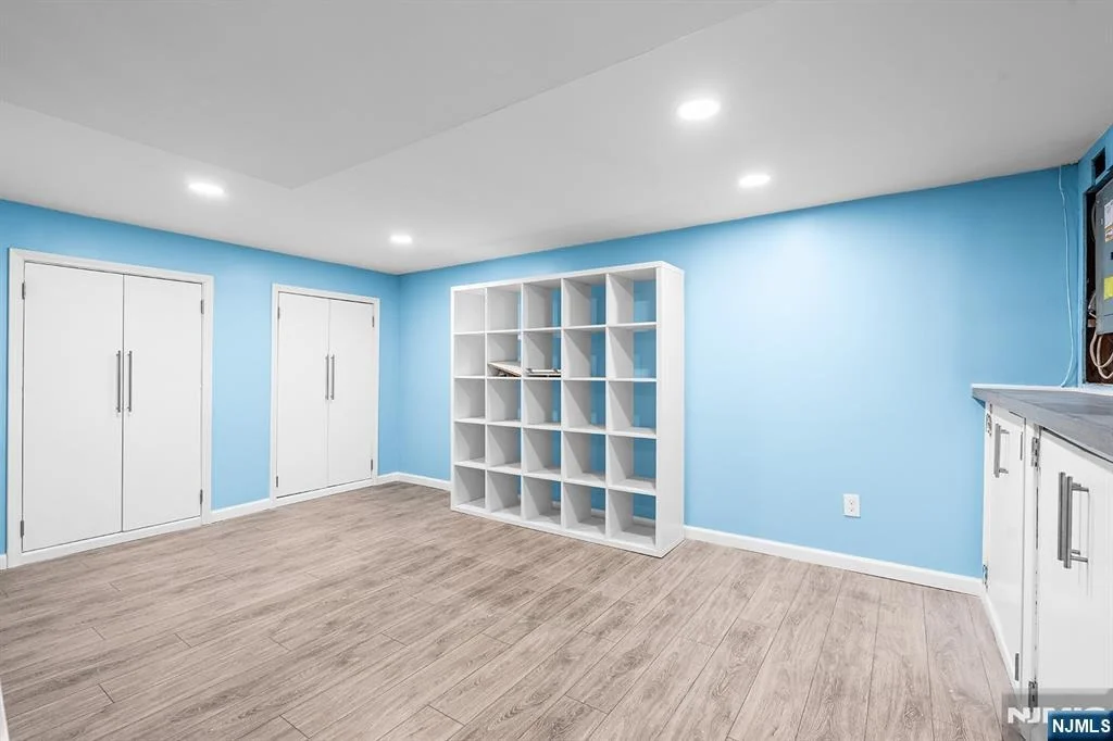Photo of 175 Manning