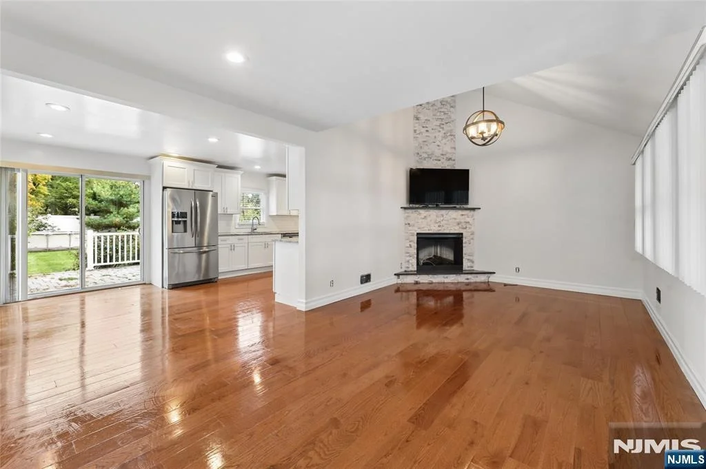 Photo of 707 Chadwick