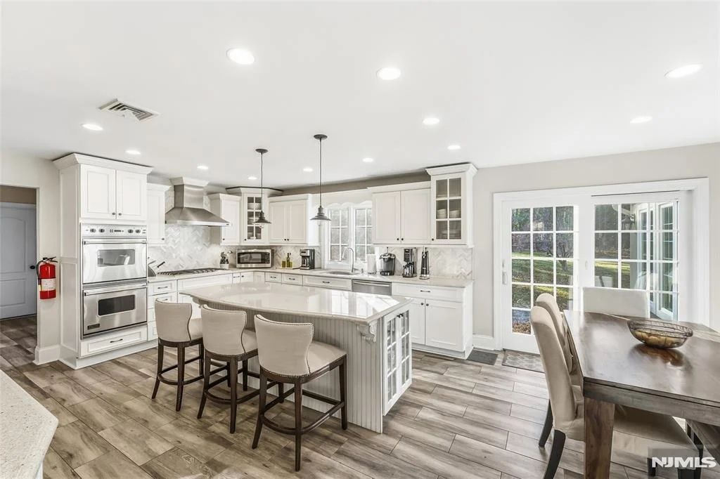 Photo of 27 Pine Hill