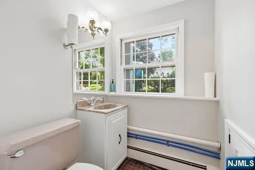 Photo of 376 Lakeview