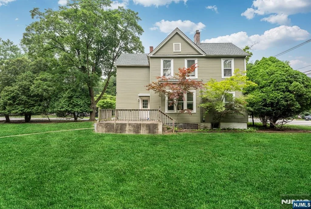 Photo of 7 Hardenburgh