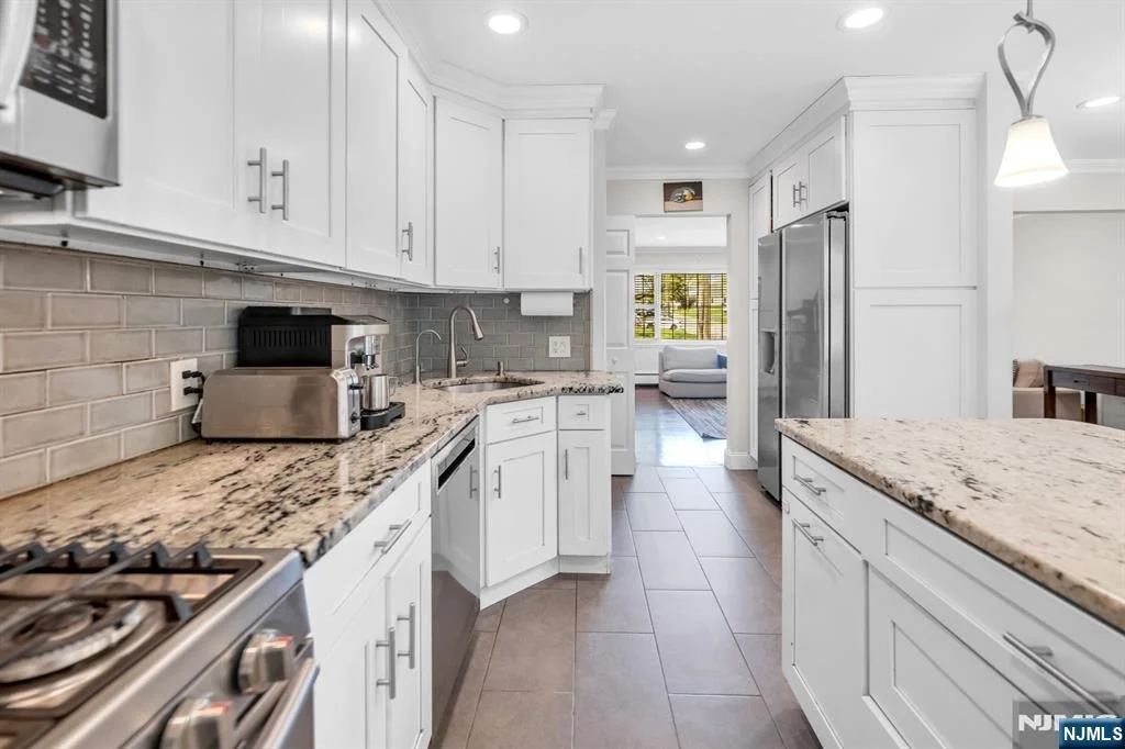 Photo of 364 Knickerbocker