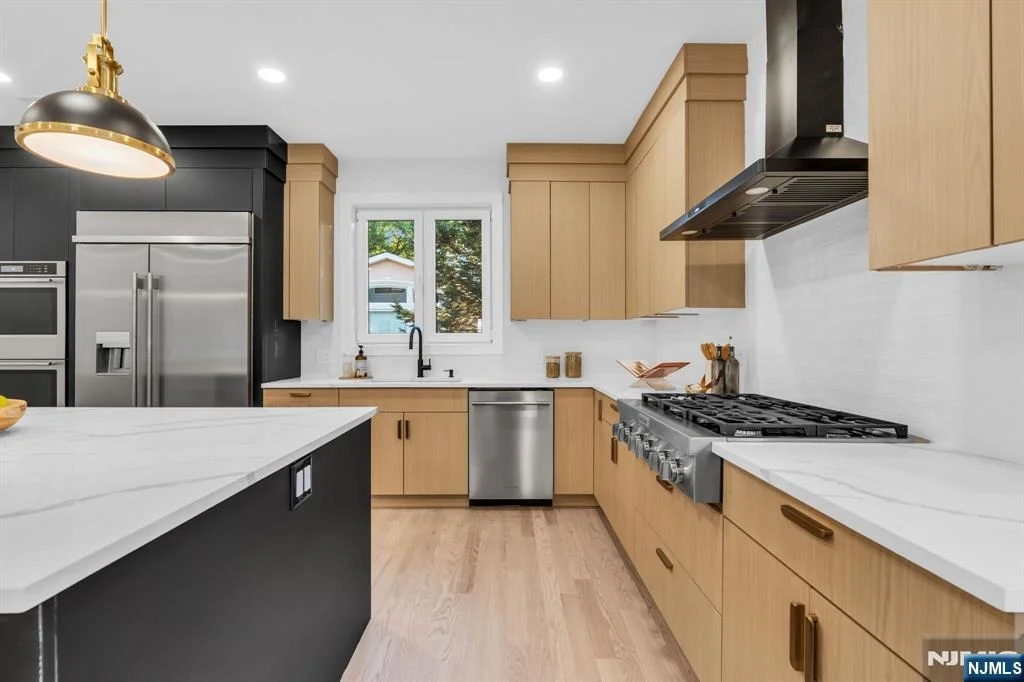 Photo of 515 Salem