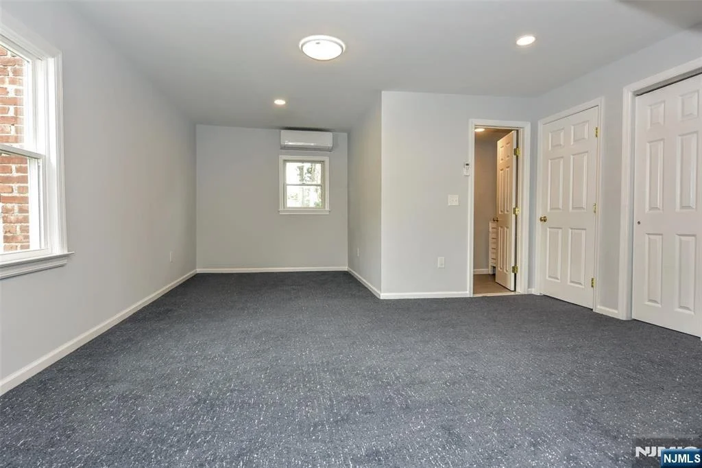 Photo of 72 Ridgewald
