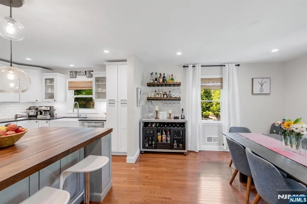 Photo of 433 Piermont