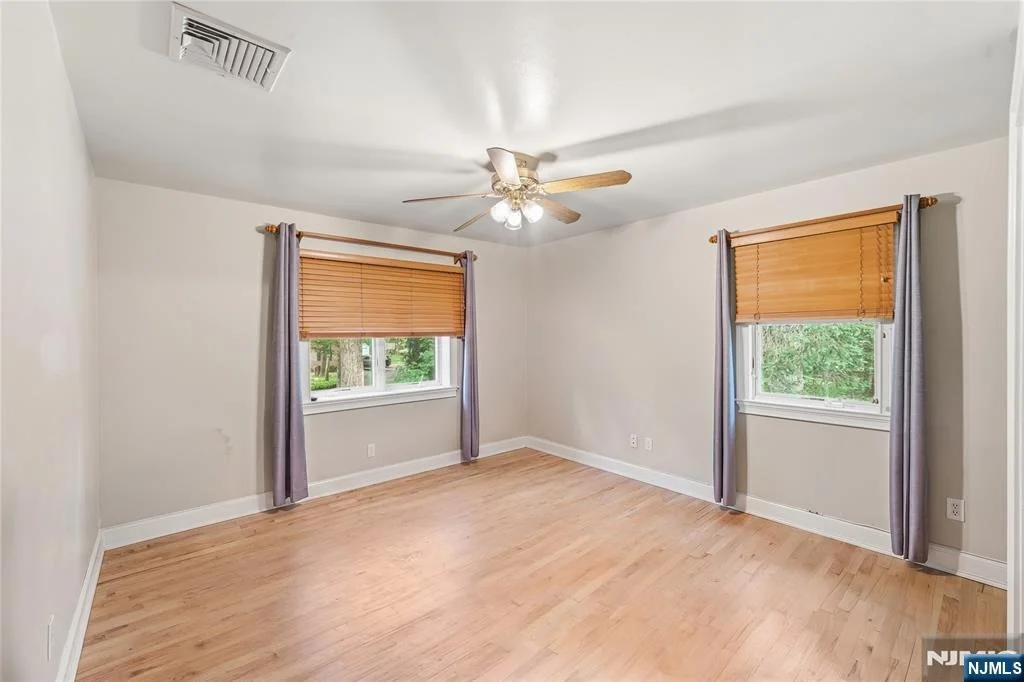 Photo of 136 Willow