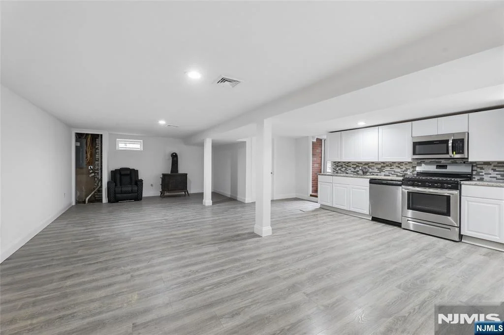 Photo of 707 Chadwick